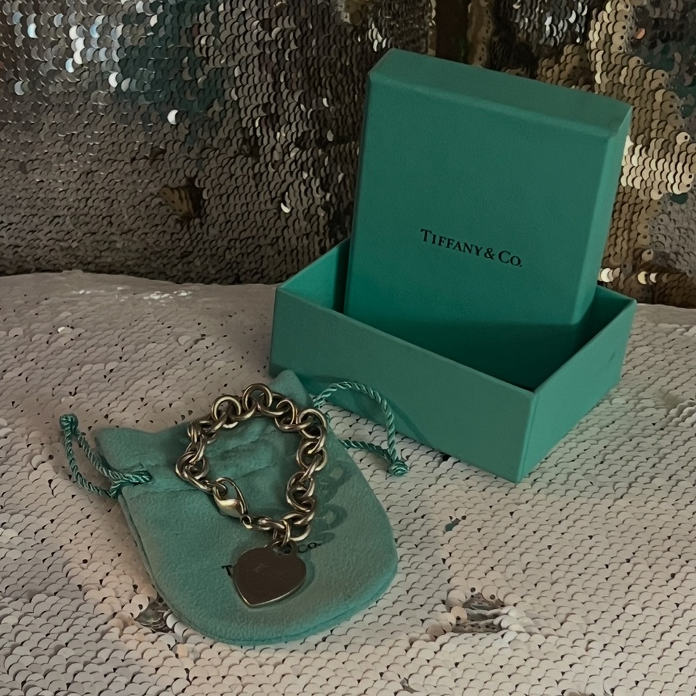 Vintage Tiffany & co. Heart bracelet .